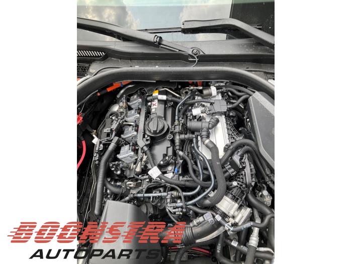 Engine from a BMW 5 serie (G60) 530e 2.0 TwinPower Turbo 16V 2025