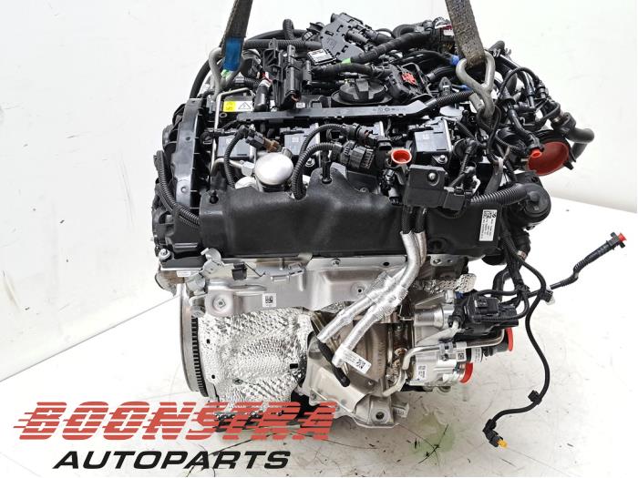 Engine from a BMW 5 serie (G60) 530e 2.0 TwinPower Turbo 16V 2025