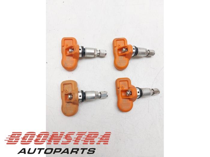 Begagnade Däcktryckssensor BMW X5 Pris € 90,69 Inklusive moms erbjuds av Boonstra Autoparts