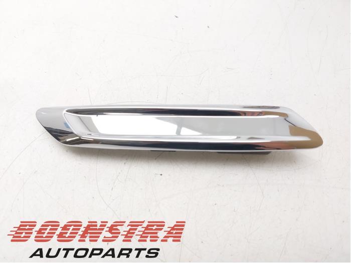 Nya Dekorstripe BMW 5 serie (F10) Pris € 48,34 Inklusive moms erbjuds av Boonstra Autoparts