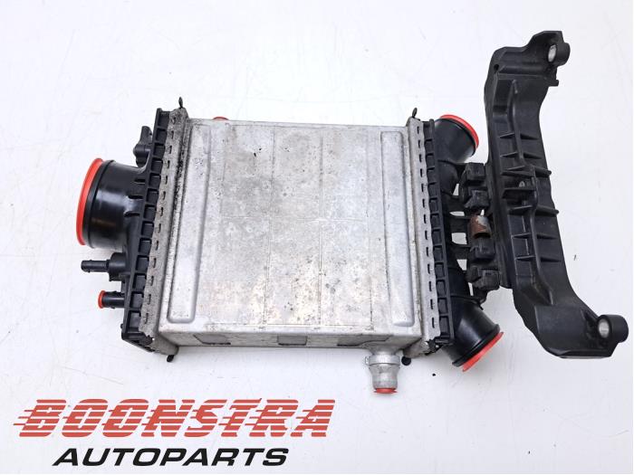 Gebrauchte Kühler Mercedes C (W205) C-400 3.0 V6 Turbo 4-Matic Preis € 159,95 Margenregelung angeboten von Boonstra Autoparts