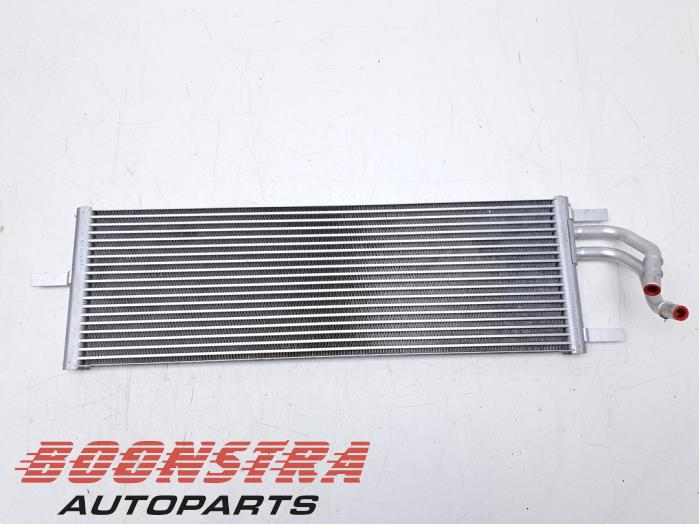 Gebrauchte Ölkühler BMW 5 serie (G60) 530e 2.0 TwinPower Turbo 16V Preis € 266,14 Mit Mehrwertsteuer angeboten von Boonstra Autoparts