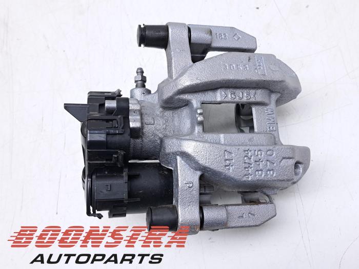 Gebrauchte Bremszange links hinten BMW i5 (G60) eDrive40 84 kWh Preis € 123,93 Margenregelung angeboten von Boonstra Autoparts