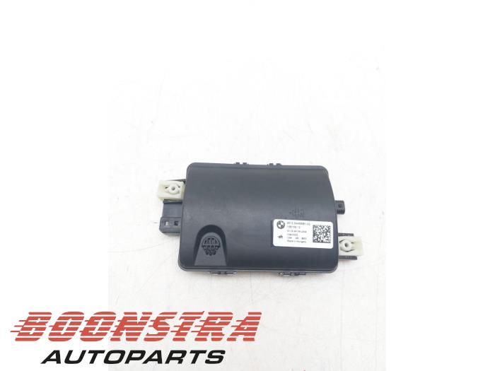 Używane Glosnik VESS BMW i5 (G60) eDrive40 84 kWh Cena € 63,95 Z VAT oferowane przez Boonstra Autoparts