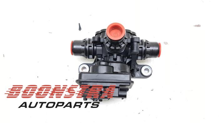Begagnade Extra vattenpump BMW i5 Touring (G61) eDrive40 84 kWh Pris € 151,19 Inklusive moms erbjuds av Boonstra Autoparts