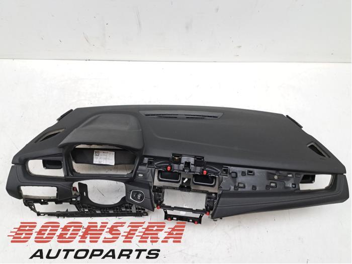 Usados Salpicadero BMW 2 serie Gran Tourer (F46) 216d 1.5 TwinPower Turbo 12V Precio € 699,95 Norma de margen ofrecido por Boonstra Autoparts