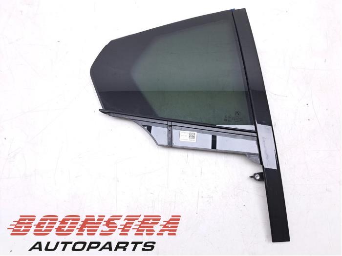 Usados Ventanilla triangular derecha detrás BMW 5 serie (G60) 530e 2.0 TwinPower Turbo 16V Precio € 96,74 IVA incluido ofrecido por Boonstra Autoparts