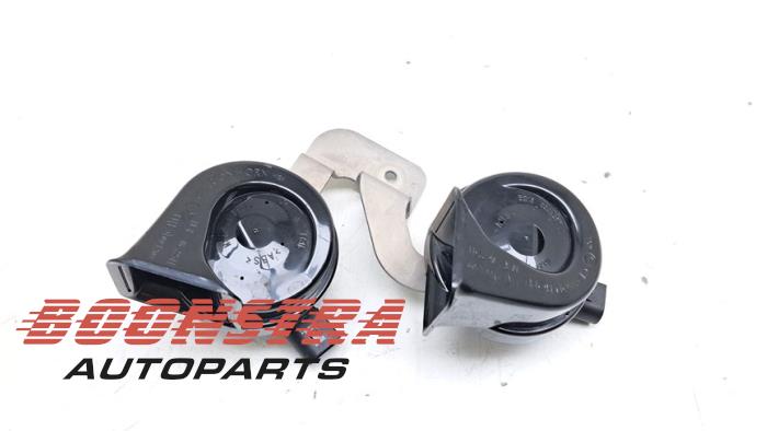Używane Klakson BMW i5 (G60) eDrive40 84 kWh Cena € 59,96 Z VAT oferowane przez Boonstra Autoparts