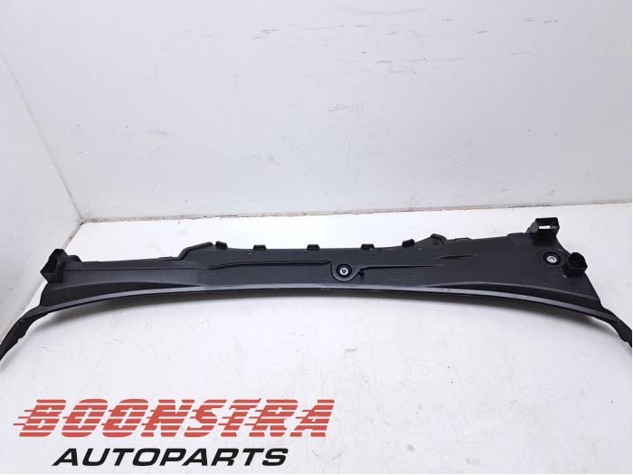 Używane Parawan BMW i5 Touring (G61) eDrive40 84 kWh Cena € 84,64 Z VAT oferowane przez Boonstra Autoparts