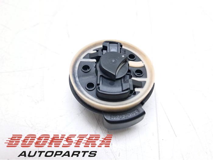 Begagnade Airbagsensor BMW i5 Touring (G61) eDrive40 84 kWh Pris € 39,95 Inklusive moms erbjuds av Boonstra Autoparts