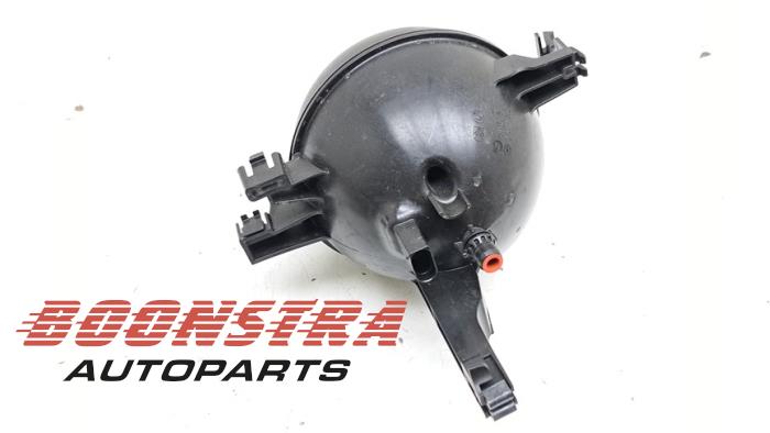 Begagnade Expansionskärl BMW 5 serie (G60) 530e 2.0 TwinPower Turbo 16V Pris € 24,95 Inklusive moms erbjuds av Boonstra Autoparts
