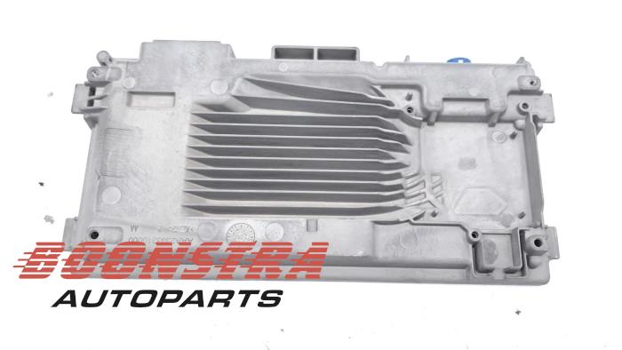Używane Komputer pokladowy BMW i5 (G60) eDrive40 84 kWh Cena € 249,95 Z VAT oferowane przez Boonstra Autoparts