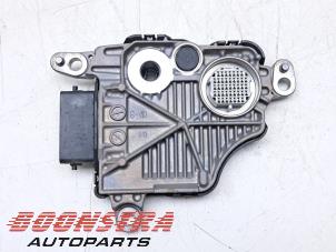 Begagnade Dator, automatisk växellåda Peugeot 3008 II (M4/MC/MJ/MR) 1.2 12V e-THP PureTech 130 Pris € 248,95 Marginaltabell erbjuds av Boonstra Autoparts