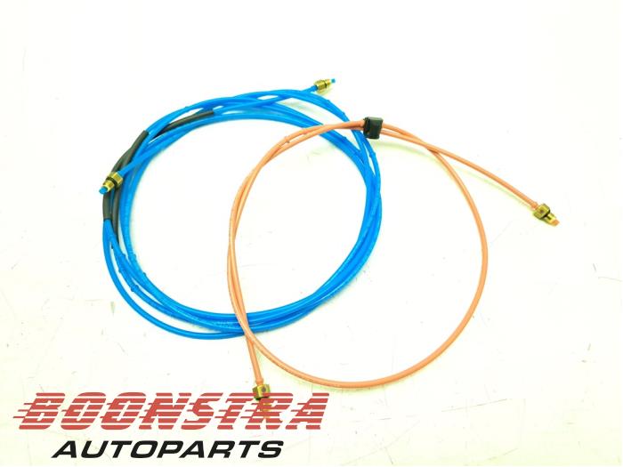 Usagé Conduit (divers) BMW 5 serie (G60) 530e 2.0 TwinPower Turbo 16V Prix € 49,95 Prix TTC proposé par Boonstra Autoparts
