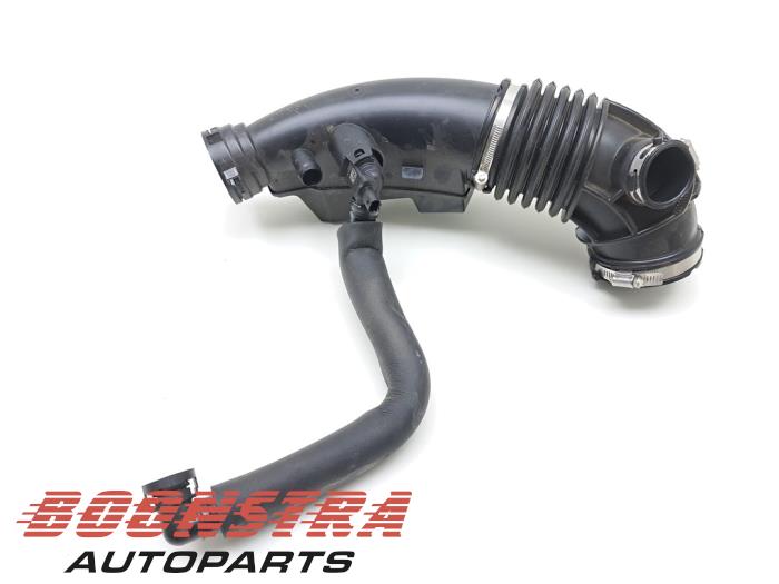 Begagnade Luftintagsslang BMW X3 (G01) xDrive 30e 2.0 TwinPower Turbo 16V Pris € 74,95 Marginaltabell erbjuds av Boonstra Autoparts