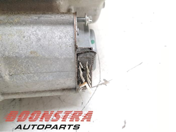 Getriebe van een Ford Puma 1.0 Ti-VCT EcoBoost mHEV 12V 2025