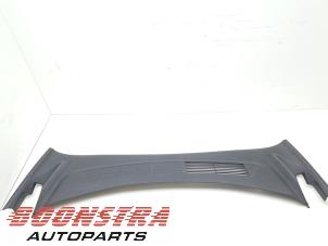 Begagnade Torpedgaller Tesla Model 3 Long Range, Performance AWD Pris € 47,78 Marginaltabell erbjuds av Boonstra Autoparts