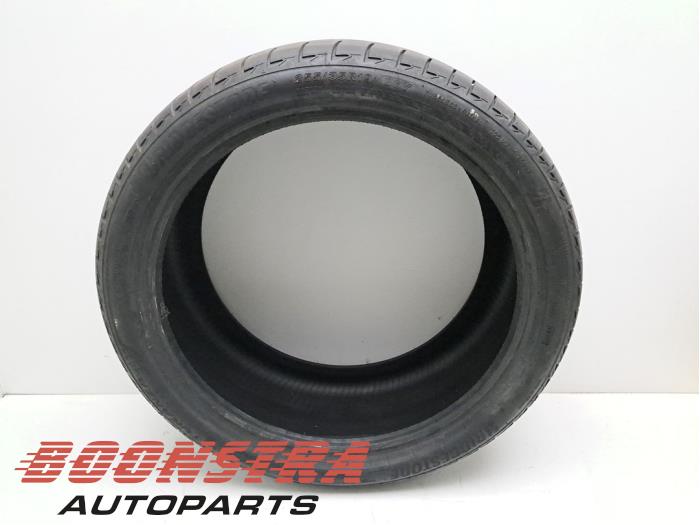 Używane Opona BMW 3 serie (G20) 330e 2.0 TwinPower Turbo 16V Cena € 54,95 Procedura marży oferowane przez Boonstra Autoparts