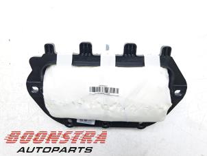 Usagé Airbag droite (tableau de bord) Citroen C3 Aircross I (2C/2R) 1.2 PureTech 82 Prix € 248,95 Règlement à la marge proposé par Boonstra Autoparts