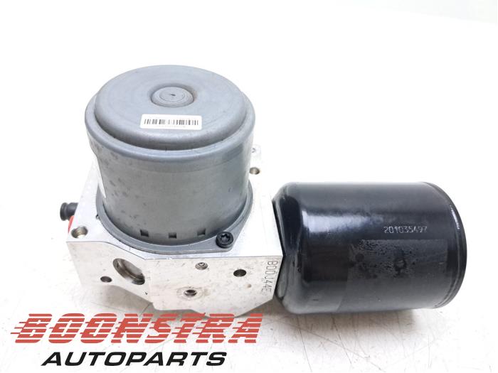 Gebrauchte ABS Pumpe Volkswagen Golf VII (AUA) 1.2 TSI 16V Preis € 74,95 Margenregelung angeboten von Boonstra Autoparts