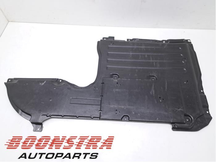 Begagnade Skydd, diverse BMW 3 serie Touring (G21) 330e 2.0 TwinPower Turbo 16V Pris € 49,95 Inklusive moms erbjuds av Boonstra Autoparts