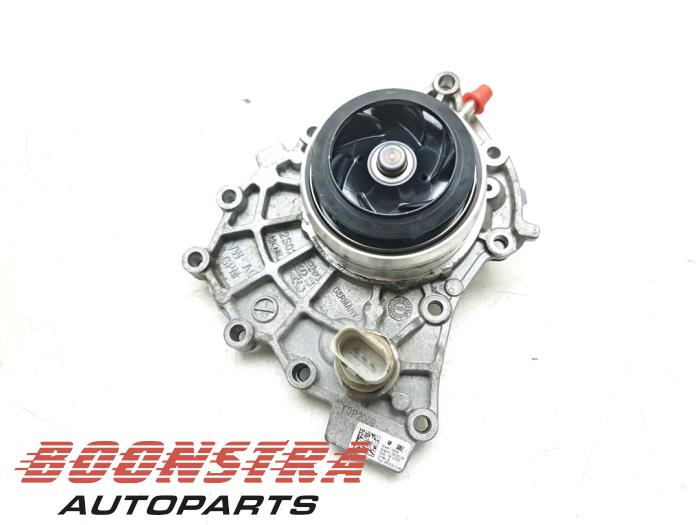 Begagnade Vattenpump Porsche Cayenne III (9YA) 4.0 V8 Turbo S 32V E-Hybrid Pris € 194,95 Marginaltabell erbjuds av Boonstra Autoparts