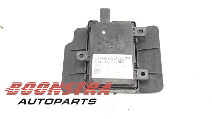Begagnade Dödvinkelsensor Lynk &amp; Co 01 1.5 PHEV Pris € 56,16 Marginaltabell erbjuds av Boonstra Autoparts