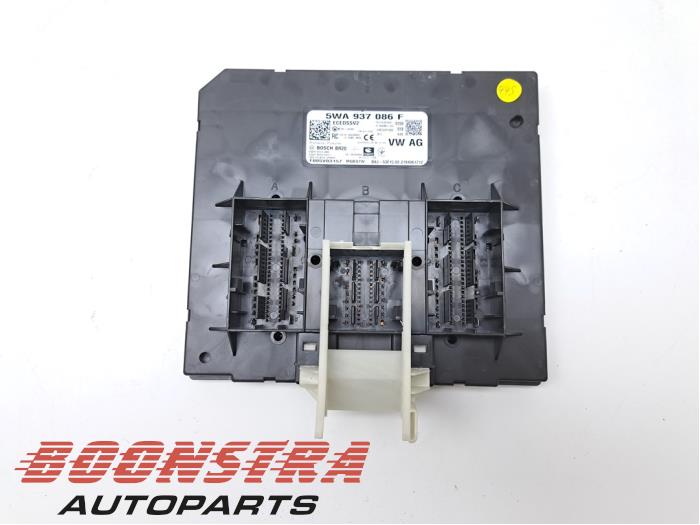 Used Body control computer Cupra Formentor 1.4 e-Hybrid VZ 16V Price € 109,95 Margin scheme offered by Boonstra Autoparts