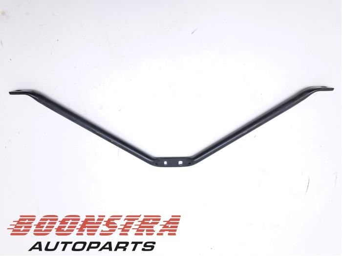 Begagnade Framdelsstöd BMW 5 serie Touring (G61) 530e 2.0 TwinPower Turbo 16V Pris € 48,34 Inklusive moms erbjuds av Boonstra Autoparts