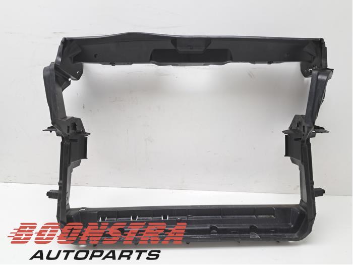 Begagnade Lufttratt BMW 5 serie Touring (G61) 530e 2.0 TwinPower Turbo 16V Pris € 78,59 Inklusive moms erbjuds av Boonstra Autoparts
