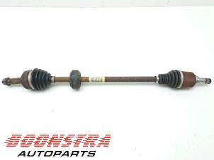 Usagé Arbre de transmission avant droit Dacia Dokker Express (8S) 1.5 dCi 90 Prix € 74,95 Prix TTC proposé par Boonstra Autoparts