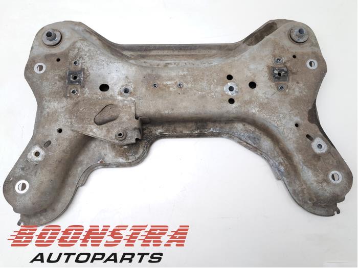 Used Subframe Renault Trafic (1FL/2FL/3FL/4FL) 2.0 dCi 16V 145 Price € 69,95 Inclusive VAT offered by Boonstra Autoparts