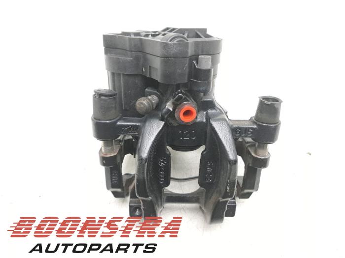 Gebrauchte Bremszange rechts hinten Audi S3 Limousine (8VM/8VS) 2.0 TFSI 16V Preis € 94,95 Margenregelung angeboten von Boonstra Autoparts