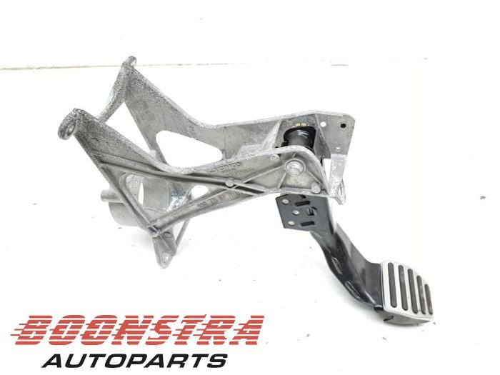 Używane Pedal hamulca Audi R8 (4S3/4SP) 5.2 V10 Plus Quattro Cena € 64,95 Procedura marży oferowane przez Boonstra Autoparts