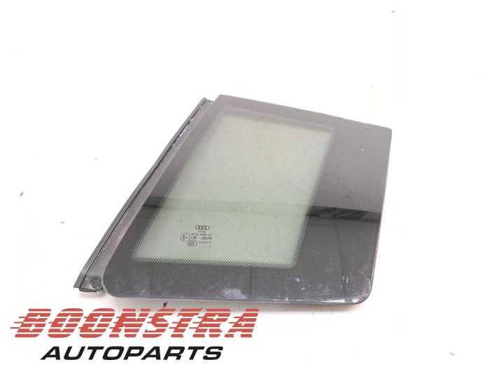 Usados Ventanilla triangular izquierda detrás Audi R8 (4S3/4SP) 5.2 V10 Plus Quattro Precio € 49,95 Norma de margen ofrecido por Boonstra Autoparts