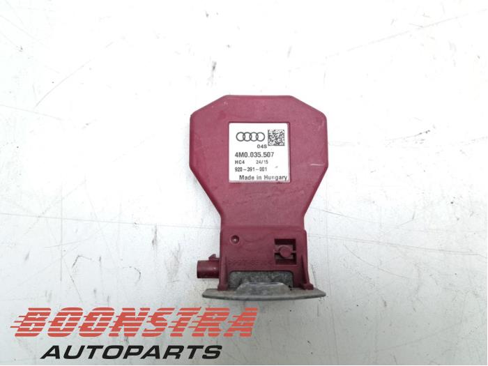 Używane Antena Audi R8 (4S3/4SP) 5.2 V10 Plus Quattro Cena € 24,95 Procedura marży oferowane przez Boonstra Autoparts