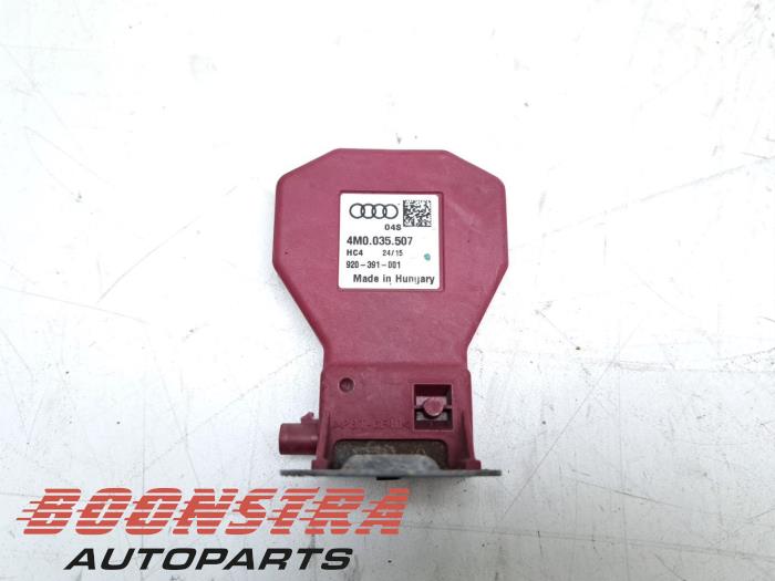 Używane Antena Audi R8 (4S3/4SP) 5.2 V10 Plus Quattro Cena € 24,95 Procedura marży oferowane przez Boonstra Autoparts