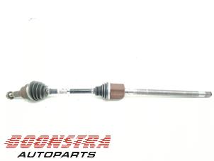 Usagé Arbre de transmission avant droit Jaguar F-Pace 3.0 D 24V AWD Prix € 259,95 Règlement à la marge proposé par Boonstra Autoparts
