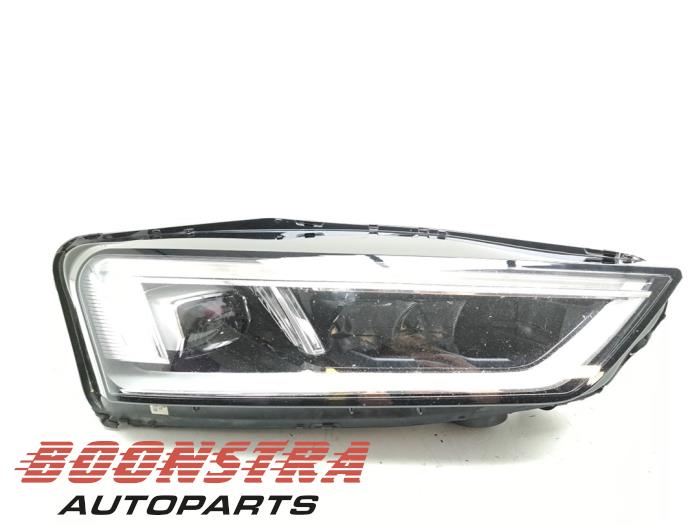 Używane Reflektor prawy Audi R8 (4S3/4SP) 5.2 V10 Plus Quattro Cena € 3.249,00 Procedura marży oferowane przez Boonstra Autoparts