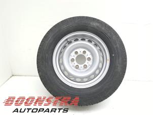 Używane Obrecz + Opona Mercedes Sprinter 3,5t (907.6/910.6) 316 CDI 2.1 D RWD Cena € 49,95 Z VAT oferowane przez Boonstra Autoparts