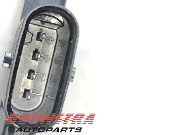 Modul Bluetooth z Tesla Model 3 Long Range, Performance AWD 2024