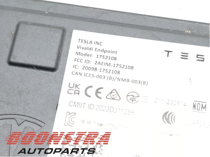 Modul Bluetooth z Tesla Model 3 Long Range, Performance AWD 2024