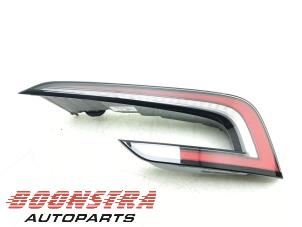Begagnade Baklykta, höger Tesla Model 3 Long Range, Performance AWD Pris € 249,00 Marginaltabell erbjuds av Boonstra Autoparts