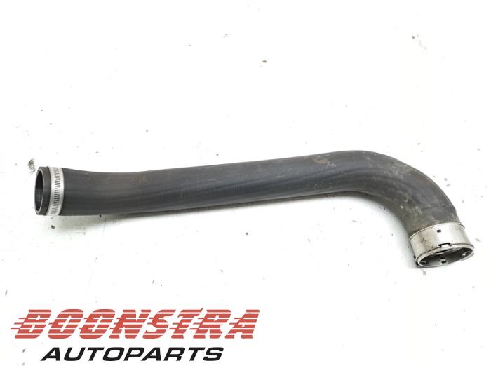 Gebrauchte Intercooler Rohr Ford Focus 4 1.0 Ti-VCT EcoBoost 12V 125 Preis € 44,95 Margenregelung angeboten von Boonstra Autoparts