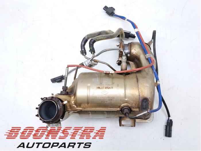 Usagé Catalyseur Renault Captur I (2R) 1.3 TCE 150 16V Prix € 389,95 Règlement à la marge proposé par Boonstra Autoparts
