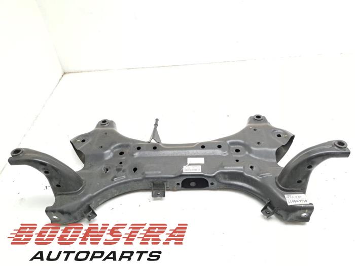 Begagnade Underram Kia Stonic (YB) 1.0i T-GDi 12V Pris € 119,95 Marginaltabell erbjuds av Boonstra Autoparts