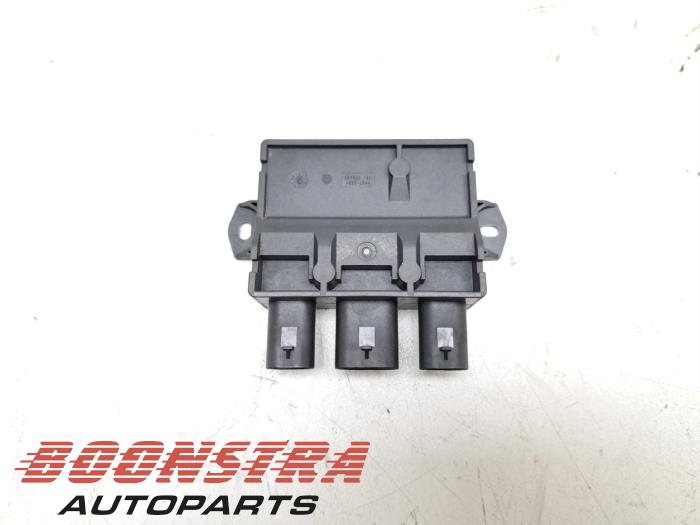 Begagnade Modul (diverse) Volvo XC40 (XZ) 2.0 B4 16V Mild Hybrid Autom. Pris € 69,95 Marginaltabell erbjuds av Boonstra Autoparts