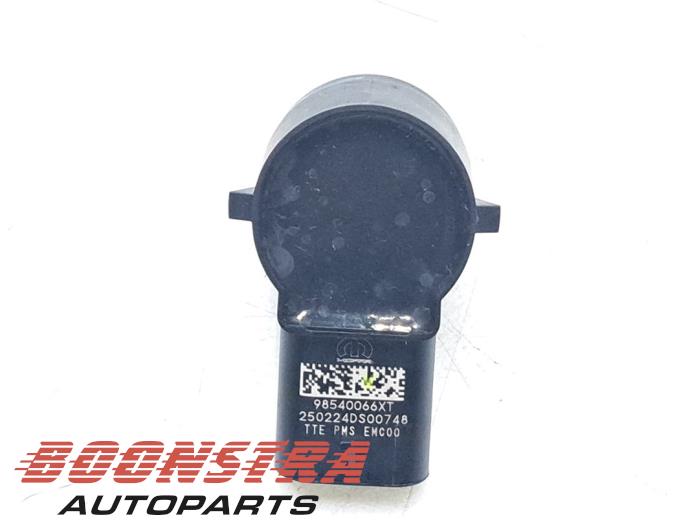 Usados Sensor PDC Citroen C3 Aircross II (CG/CP) 1.2 Hybrid 145 Precio € 29,95 Norma de margen ofrecido por Boonstra Autoparts