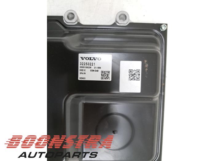 Engine management computer from a Volvo V60 II (ZW) 2.0 T6 16V Twin Engine 2021