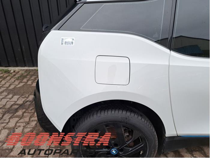 Używane Panel boczny prawy tyl BMW i3 (I01) i3 120Ah Cena € 249,00 Procedura marży oferowane przez Boonstra Autoparts